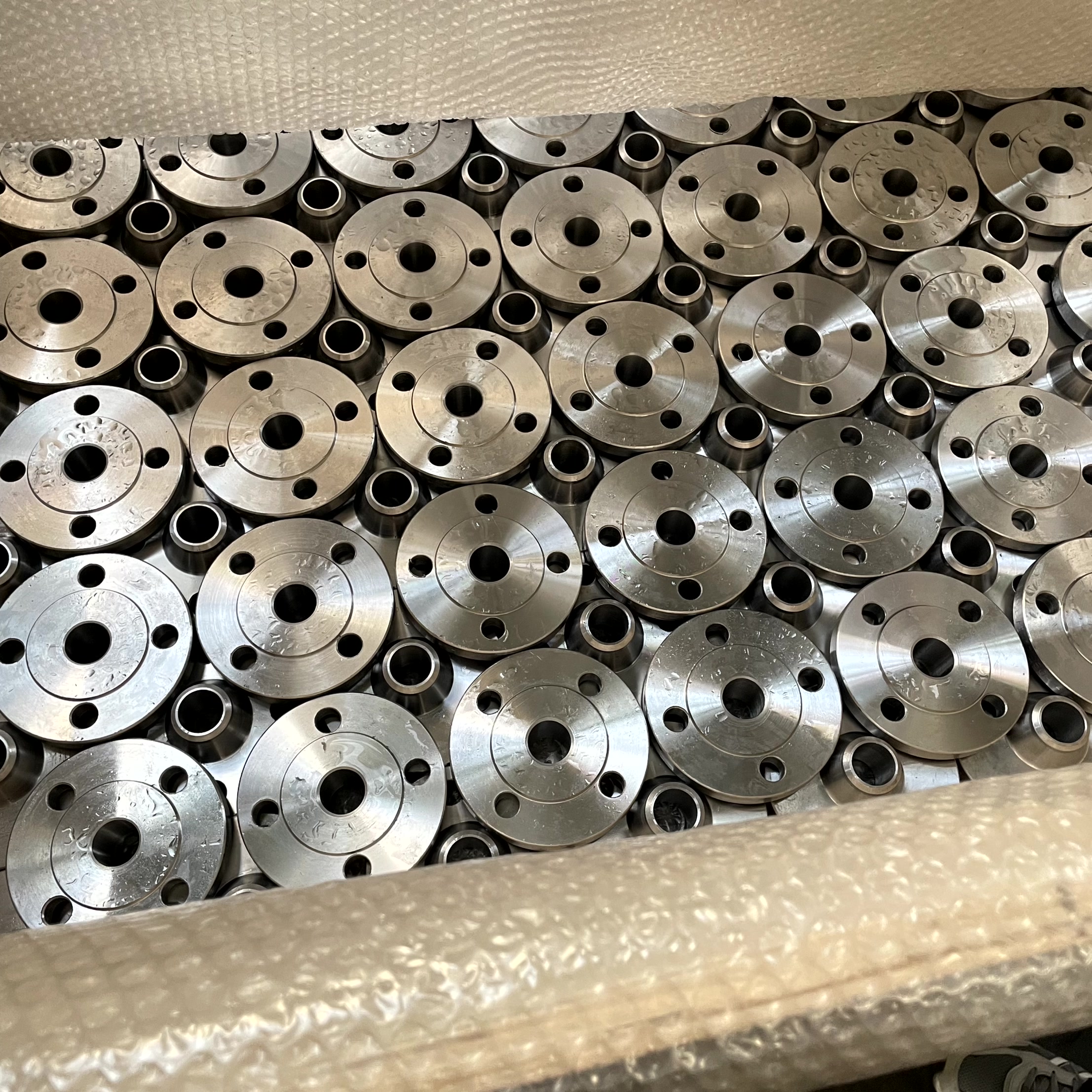 DIN Threaded Flange – Stainless Steel SS304/316L & Carbon Steel PN10/PN16 Screwed Flanges