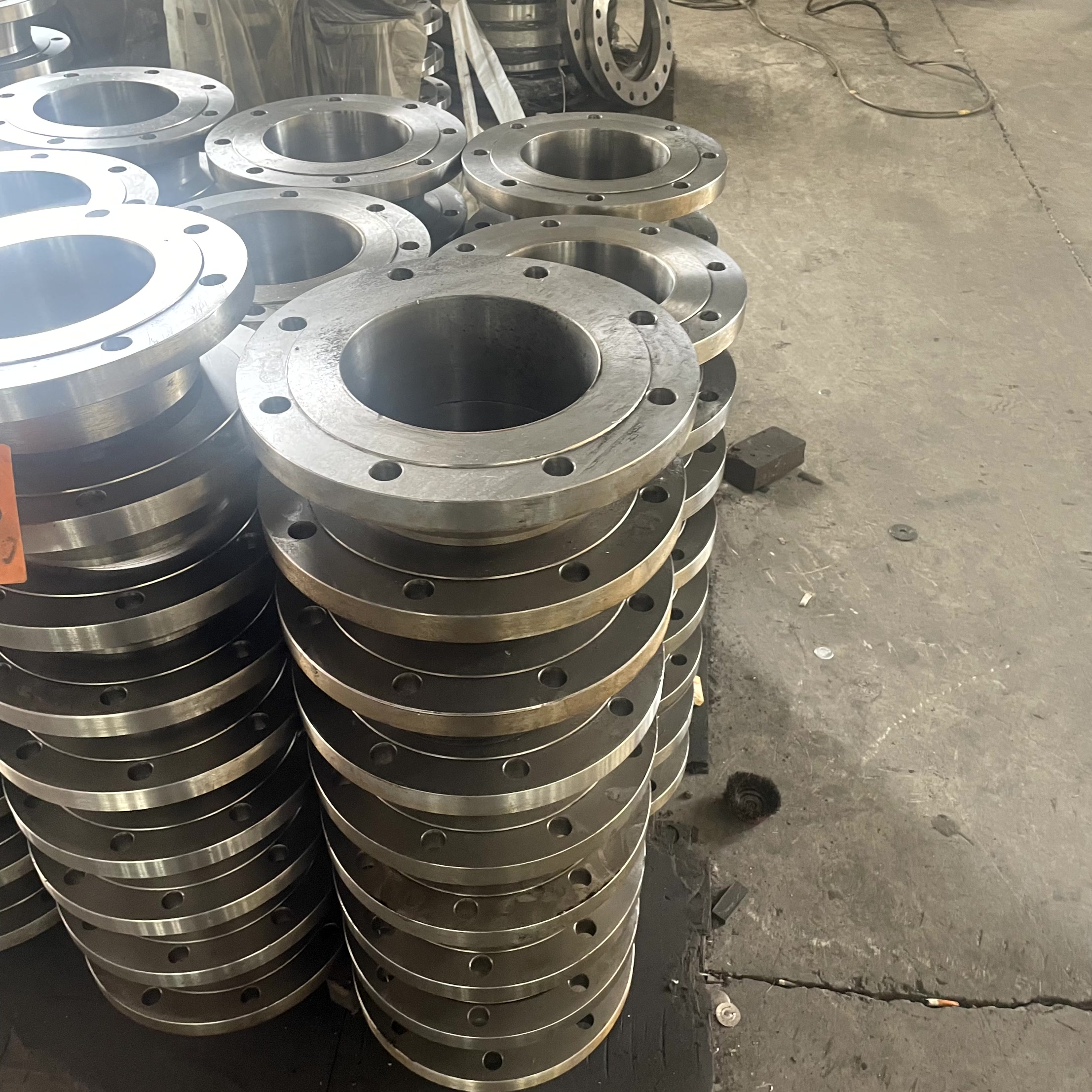 Quick Delivery SS 304/316L Slip-On Flange (RF/RTJ) - ASTM A312 Forged Stainless Steel