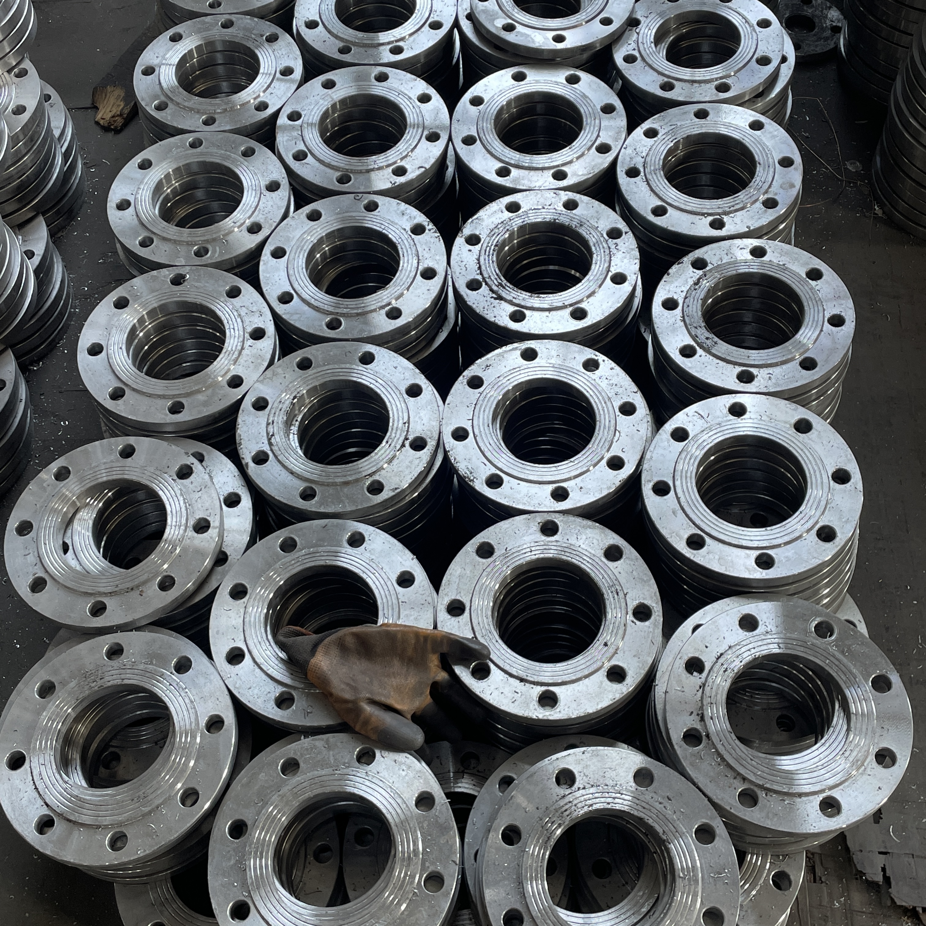 Avoid the Leak: Master the ASME B16.5 Threaded Flange Installation Guide for Your Plant.