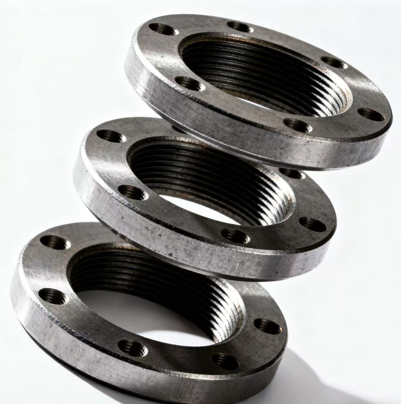 Stop Being Overcharged: Why Do F51/F53 Threaded Flange Prices Vary So Much?